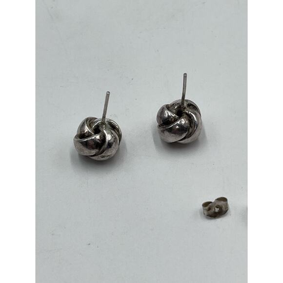 Sterling silver love knot stud‎ earrings - Picture 15 of 16